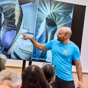 Master Roof Framing Through the Art of Stereotomy